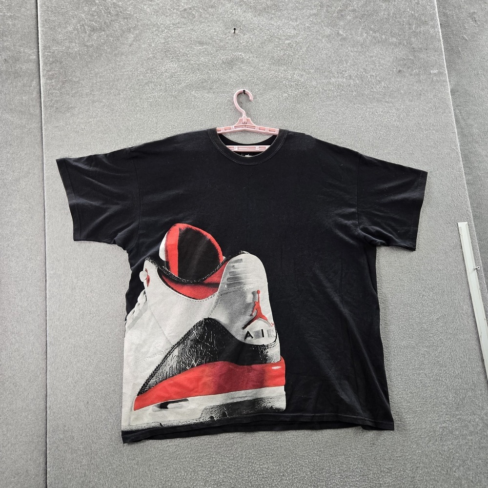 VINTAGE Jordan Men Shirt XXL Black Y2K Graphic Sneaker Logo Fire Red Cement 3